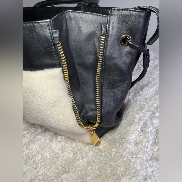 ✨NWT✨Via Repubblica. Genuine Shearling/Leather Black Cream Shoulder Handbag. - Picture 9 of 13